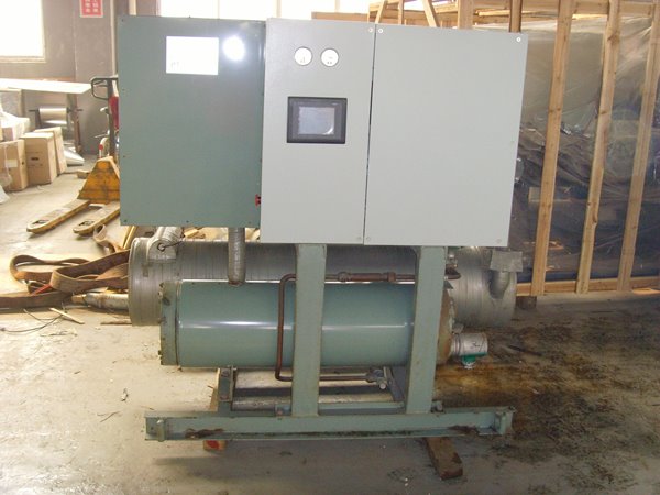 道滘镇酒店中央空调不停机清洗方法介绍